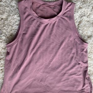 Cute purple mesh crop workout top